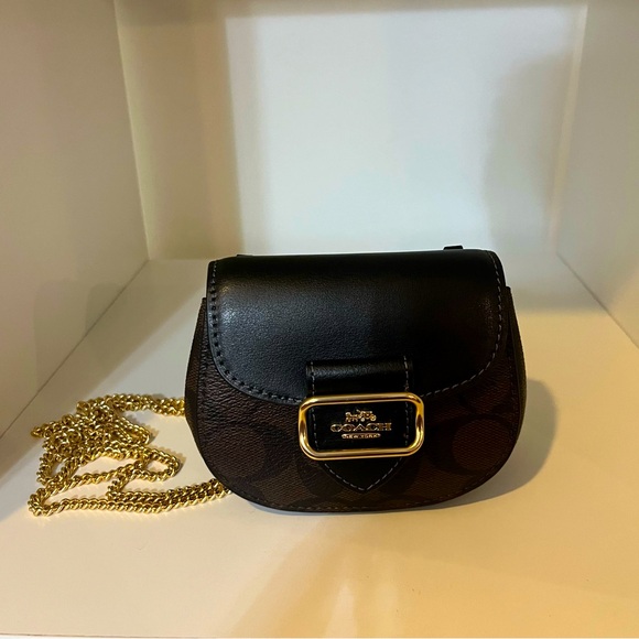 Coach Morgan Card Case On A Chain In Signature Canvas - Picture 2 of 7